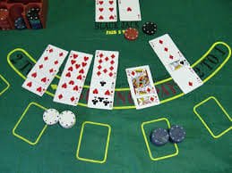 Kontrol taruhan Fortune Rabbit di apintoto dengan tombol + dan - untuk menyesuaikan nilai